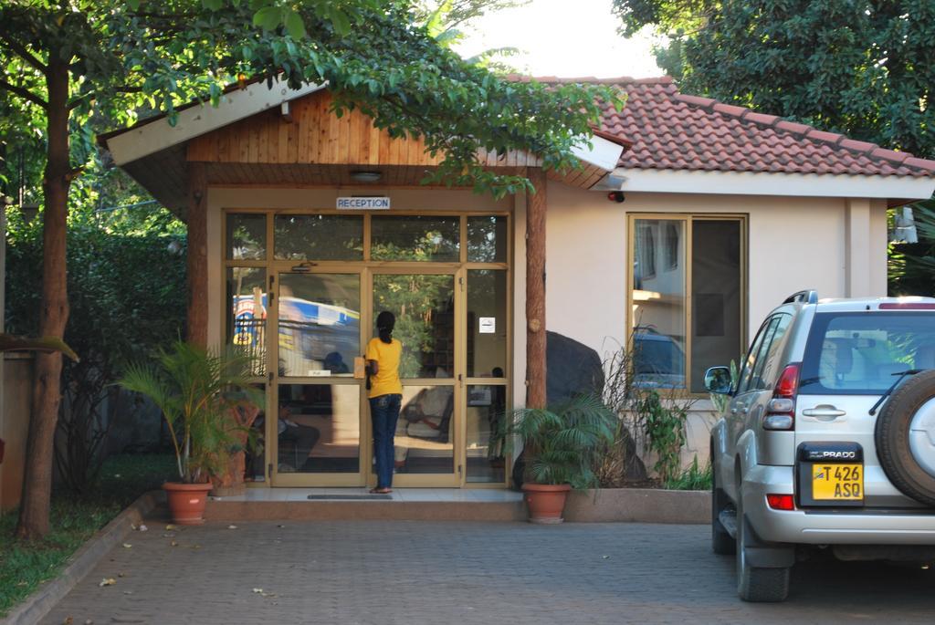 Parkview Inn Moshi Exterior foto