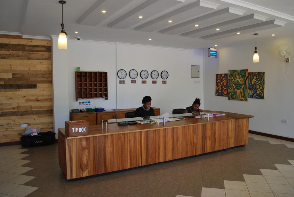 Parkview Inn Moshi Exterior foto