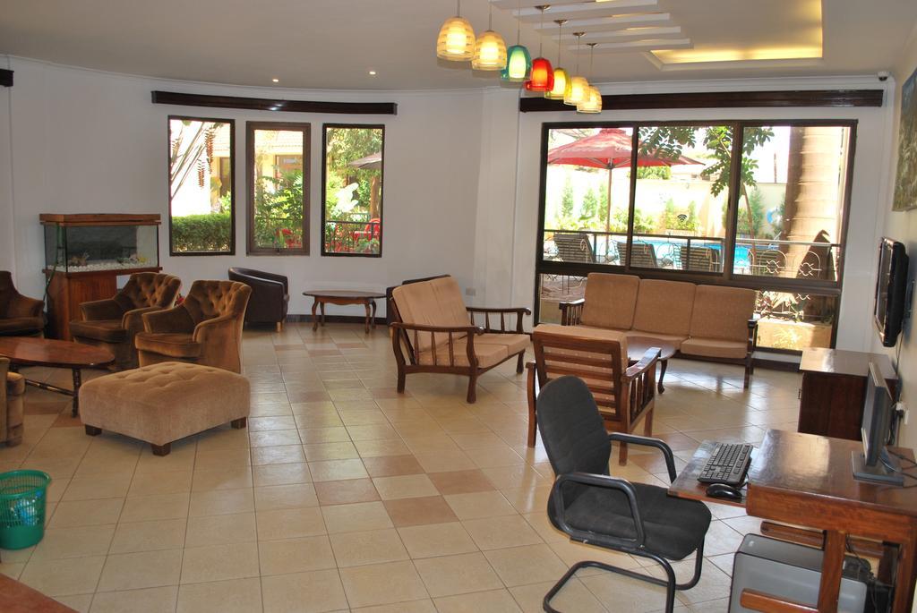Parkview Inn Moshi Exterior foto